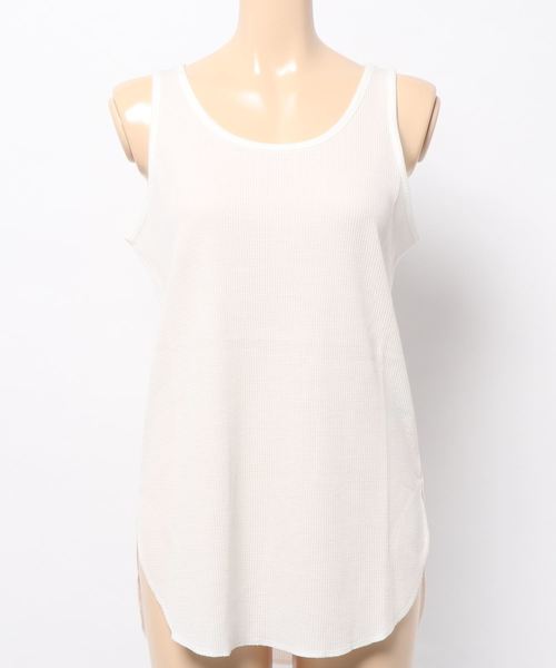 LOWRYS FARM（ローリーズファーム）の「ワッフルユルタンク　837627（タンクトップ・レディース・ブラック/ベージュ/オフホワイト・FREE）」の15枚目の写真