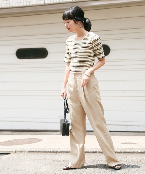 LOWRYS FARM（ローリーズファーム）の「マルチリブウシロアキ５Ｓ　840748（Tシャツ/カットソー・レディース・ブラウン/ブラック/オフホワイト/ネイビー/ベージュ・MEDIUM/LARGE）」の19枚目の写真