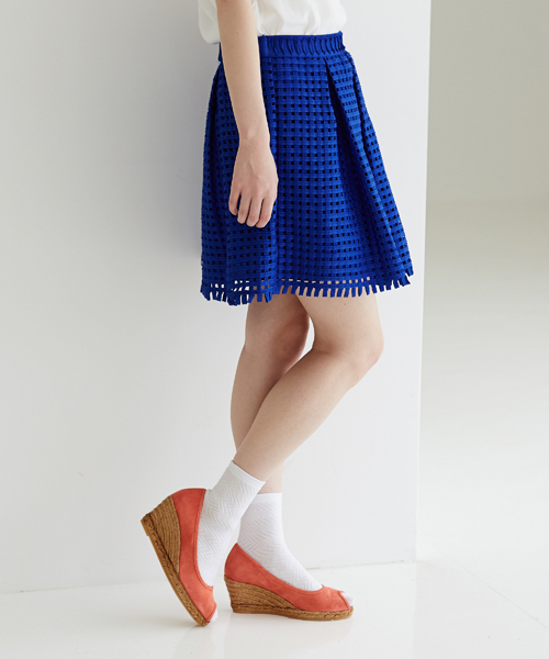 Another Edition（アナザーエディション）の「AE TAPE TUCK SK ◆（スカート・レディース・ブラック/コバルトブルー/ピンク・MEDIUM/SMALL）」の9枚目の写真