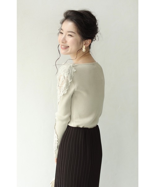 cawaii（カワイイ）の「美しく透ける肩レースのボートネックのリブニットトップス（ニット/セーター・レディース・ホワイト/ライトグレー/ブラック/ネイビー/ブラウン/グレー/ワインレッド/モカ/ベージュ系その他・M/XL）」の13枚目の写真