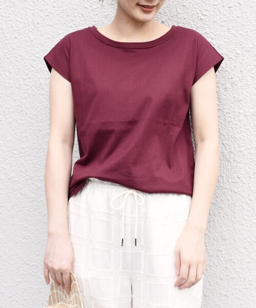SHIPS(シップス)の「〈汗染み防止〉フレンチスリーブベーシックTEE◇(Tシャツ/カットソー・レディース・オフホワイト/ダークグレー/ボルドー・ONE SIZE)」の3枚目の写真