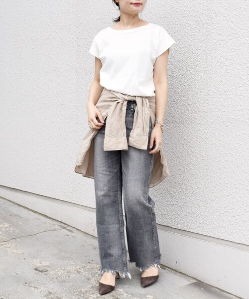 SHIPS(シップス)の「〈汗染み防止〉フレンチスリーブベーシックTEE◇(Tシャツ/カットソー・レディース・オフホワイト/ダークグレー/ボルドー・ONE SIZE)」の12枚目の写真
