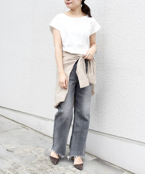 SHIPS(シップス)の「〈汗染み防止〉フレンチスリーブベーシックTEE◇(Tシャツ/カットソー・レディース・オフホワイト/ダークグレー/ボルドー・ONE SIZE)」の13枚目の写真