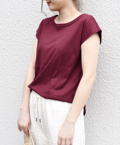 SHIPS(シップス)の「〈汗染み防止〉フレンチスリーブベーシックTEE◇(Tシャツ/カットソー・レディース・オフホワイト/ダークグレー/ボルドー・ONE SIZE)」の18枚目の写真