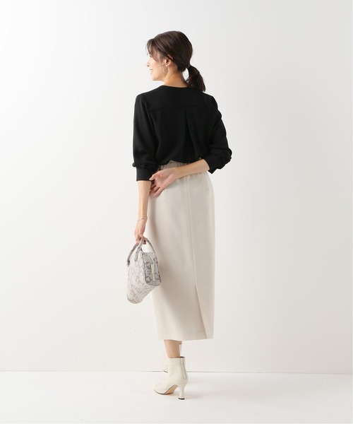 La TOTALITE（ラトータリテ）の「プチタックシャツ【手洗い可能】（シャツ/ブラウス・レディース・サックスブルー/ブラック/ブラックミックス・36/38）」の21枚目の写真