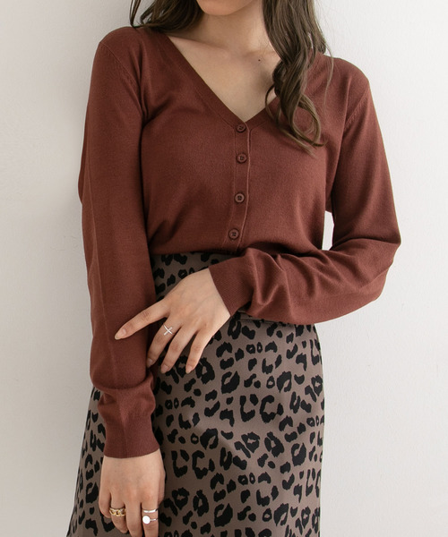 Newlyme(ニューリーミー)の「ウォッシャブル選べる丈カーディガン(カーディガン/ボレロ・レディース・ホワイト系その他/ブラック/ベージュ系その他/パープル/ブラウン/ライム/イエロー/ブルー/グリーン/グリーン系その他3/アイボリー/グリーン系その他/ブラウン系その他/ボルドー/ブルー系その他/パープル系その他/イエロー系その他/レッド系その他/ブラック系その他/グレイッシュベージュ/セージグリーン/グレー/ネイビー/グレー系その他/グリーン系その他2/ピンクベージュ/ピンク系その他/ブルー系その他2・MEDIUM/LARGE/X-LARGE/XX-LARGE)」の7枚目の写真