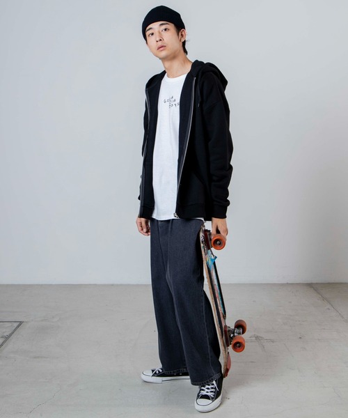 WEGO(ウィゴー)の「WEGO/裏起毛ヘビーウエイトビッグシルエットジップパーカー(パーカー・メンズ・ブラック/ベージュ/オフホワイト・MEDIUM/LARGE)」の8枚目の写真