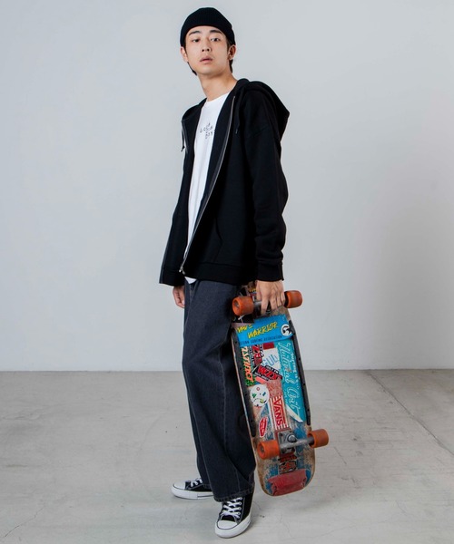 WEGO(ウィゴー)の「WEGO/裏起毛ヘビーウエイトビッグシルエットジップパーカー(パーカー・メンズ・ブラック/ベージュ/オフホワイト・MEDIUM/LARGE)」の10枚目の写真