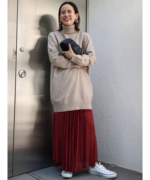 MURUA（ムルーア）の「スラッシュミニニットワンピース（ワンピース・レディース・ブラック/アイボリー/モカ・FREE）」の21枚目の写真