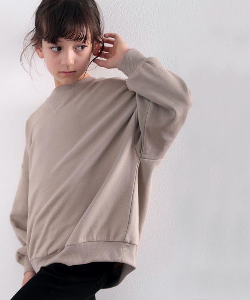 classicalelf（クラシカルエルフ）の「キッズ ガゼット付きバックプリントクルーネックスウェットプルオーバー(長袖)（スウェット・キッズ・ブラック/アイボリー/モカ/ライトカーキ・130/140/150）」の6枚目の写真