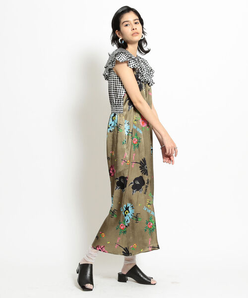 Ray BEAMS（レイビームス）の「NOMA t.d. × Ray BEAMS / 別注 ラッフル ドレス（ワンピース・レディース・ブラウン系その他3・ONE SIZE）」の3枚目の写真