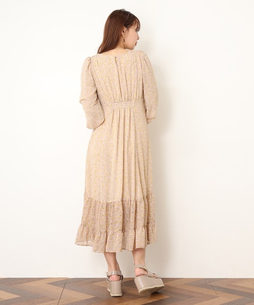 one after another NICE CLAUP(ワンアフターアナザーナイスクラップ)の「フロントリボンロングワンピース(ワンピース・レディース・ホワイト系その他/ベージュ系その他/イエロー系その他・FREE)」の8枚目の写真