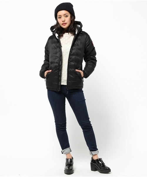 Ray BEAMS(レイビームス)の「CANADA GOOSE / "CAMP HOODY"(ダウンジャケット/コート・レディース・ブラック/ロイヤルブルー/レッド・X-SMALL/SMALL)」の6枚目の写真