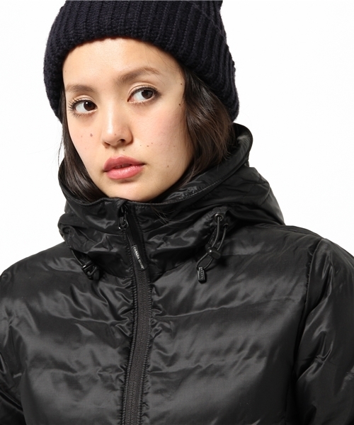 Ray BEAMS(レイビームス)の「CANADA GOOSE / "CAMP HOODY"(ダウンジャケット/コート・レディース・ブラック/ロイヤルブルー/レッド・X-SMALL/SMALL)」の10枚目の写真