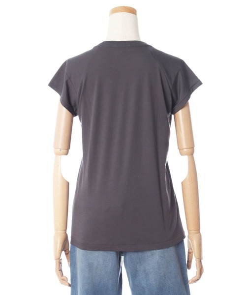 Maison de Beige（メゾンドベージュ）の「《Maison de Beige》フォトTシャツ《マシュふわ(R)》（Tシャツ/カットソー・レディース・チャコールグレー/ベージュ/オフホワイト/モスグリーン・9号）」の7枚目の写真