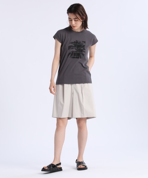 Maison de Beige（メゾンドベージュ）の「《Maison de Beige》フォトTシャツ《マシュふわ(R)》（Tシャツ/カットソー・レディース・チャコールグレー/ベージュ/オフホワイト/モスグリーン・9号）」の13枚目の写真