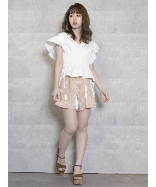 dazzlin(ダズリン)の「ギャザーシャーリングフリルブラウス(シャツ/ブラウス・レディース・オフホワイト/ブラック/ブルー/ブラウン/その他1・FREE)」の10枚目の写真