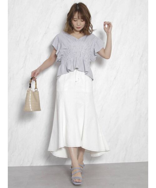 dazzlin(ダズリン)の「ギャザーシャーリングフリルブラウス(シャツ/ブラウス・レディース・オフホワイト/ブラック/ブルー/ブラウン/その他1・FREE)」の15枚目の写真