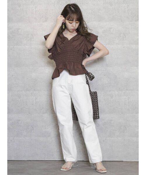 dazzlin(ダズリン)の「ギャザーシャーリングフリルブラウス(シャツ/ブラウス・レディース・オフホワイト/ブラック/ブルー/ブラウン/その他1・FREE)」の17枚目の写真