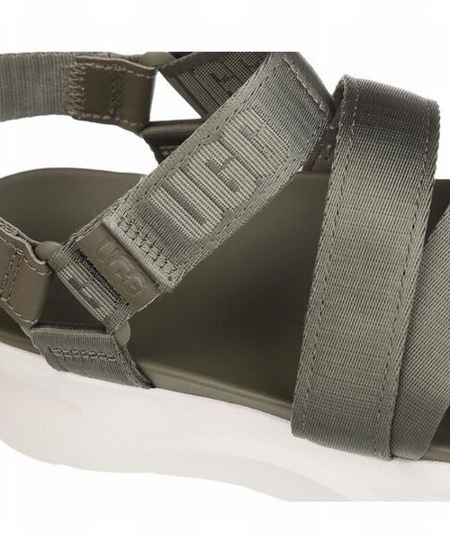 UGG（アグ）の「UGG（アグ）LA SHORES / サンダル（サンダル・レディース・ホワイト/ブラック/オリーブ・5/6/7/8）」の6枚目の写真