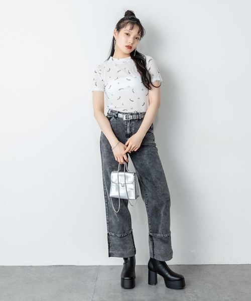 RASVOA(ラスボア)の「ロールアップケミカルパンツ(デニムパンツ・レディース・ブラック・FREE)」の4枚目の写真