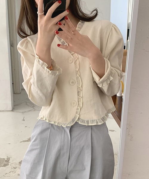 Girly Doll(ガーリードール)の「フリルVネックカーディガン(シャツ/ブラウス・レディース・ブラック/ベージュ/ミント・M/L)」の22枚目の写真