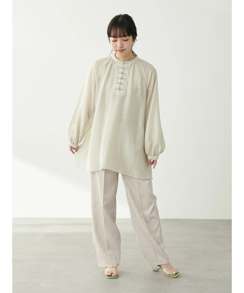 earth music&ecology（アースミュージックアンドエコロジー）の「【WEB限定】チャイナ釦Aラインチュニック ＊（シャツ/ブラウス・レディース・ブラック/オフホワイト/その他6・FREE）」の11枚目の写真