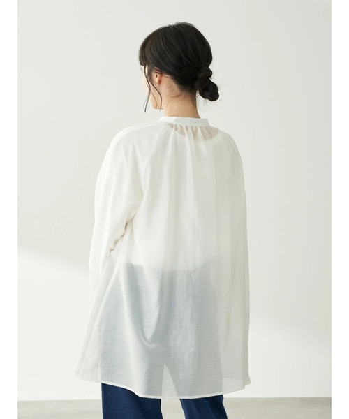 earth music&ecology（アースミュージックアンドエコロジー）の「【WEB限定】チャイナ釦Aラインチュニック ＊（シャツ/ブラウス・レディース・ブラック/オフホワイト/その他6・FREE）」の5枚目の写真