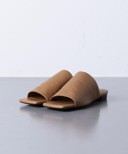 UNITED ARROWS（ユナイテッドアローズ）の「UWCMD スクエア ミュール フラット サンダル◆（サンダル・レディース・ブラウン/ブラック・36/38/37/35）」の3枚目の写真