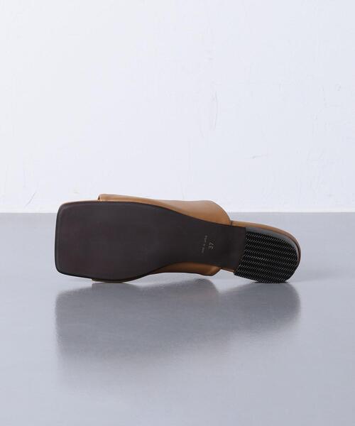 UNITED ARROWS（ユナイテッドアローズ）の「UWCMD スクエア ミュール フラット サンダル◆（サンダル・レディース・ブラウン/ブラック・36/38/37/35）」の7枚目の写真