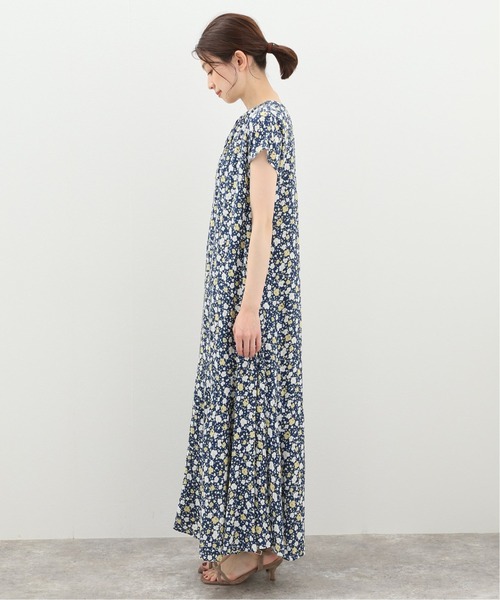 SLOBE IENA(スローブイエナ)の「Geometric Flower フレア SLOBE IENA(スローブイエナ)の「Geometric Flower フレア