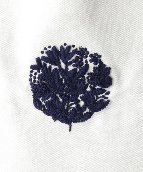 THE STATION STORE(ザ ステーション ストア)の「<ToBiAS>CASUALS シシュウ トートバッグ(トートバッグ・レディース・ブラック/ネイビー・FREE)」の9枚目の写真