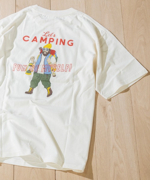 JOHN'S CLOSET（ジョンズクローゼット）の「【12】〔POWER TO THE PEOPLE/パワートゥザピープル〕CAMPINGプリントTシャツ（Tシャツ/カットソー・メンズ・ネイビー/オフホワイト/マルチ・MEDIUM/LARGE）」の2枚目の写真