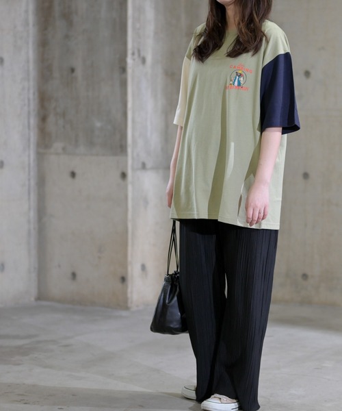 JOHN'S CLOSET（ジョンズクローゼット）の「【12】〔POWER TO THE PEOPLE/パワートゥザピープル〕CAMPINGプリントTシャツ（Tシャツ/カットソー・メンズ・ネイビー/オフホワイト/マルチ・MEDIUM/LARGE）」の22枚目の写真