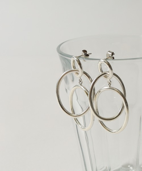 PHILIPPE AUDIBERT（フィリップ オーディベール）の「[PHILIPPE AUDIBERT/フィリップ オーディベール] BO PATXI LISSE LAITON フープピアス（ピアス（両耳用）・レディース・シルバー・ONE SIZE）」の10枚目の写真