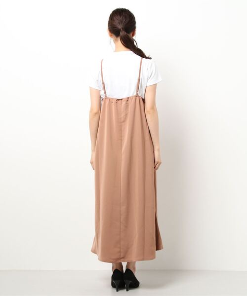 Anuenue（アヌエヌエ）の「Aラインロングキャミワンピース（ワンピース・レディース・ブラック/ブラウン/カーキ・FREE）」の11枚目の写真