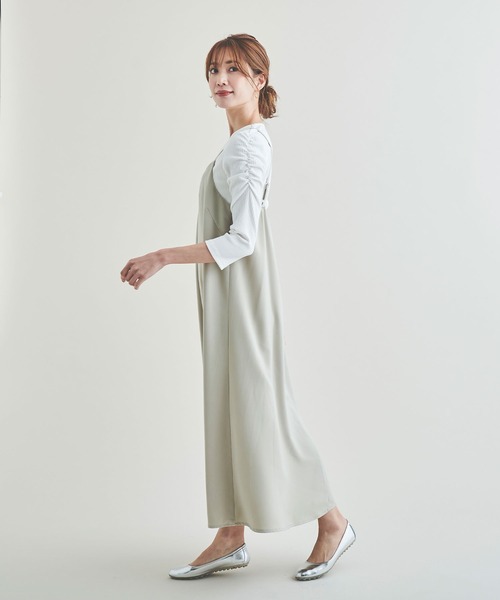 Anuenue（アヌエヌエ）の「Aラインロングキャミワンピース（ワンピース・レディース・ブラック/ブラウン/カーキ・FREE）」の15枚目の写真