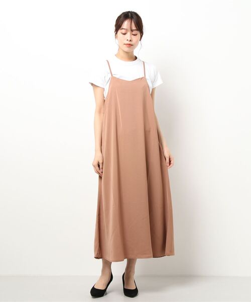 Anuenue（アヌエヌエ）の「Aラインロングキャミワンピース（ワンピース・レディース・ブラック/ブラウン/カーキ・FREE）」の6枚目の写真