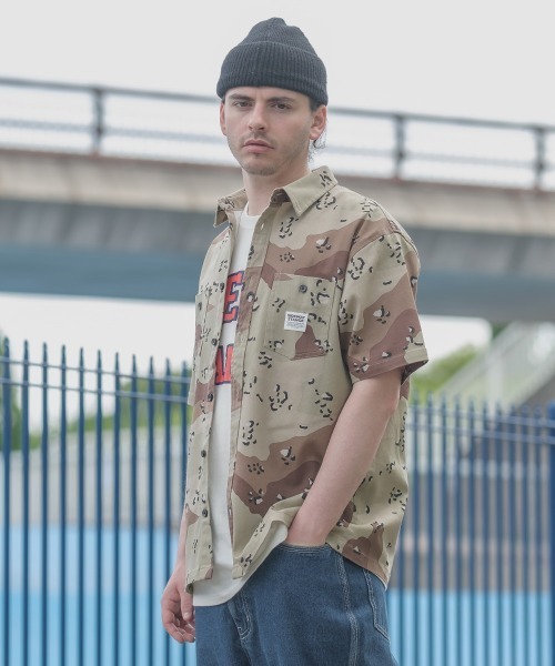 SIDEWAY STANCE(サイドウェイスタンス)の「【SIDEWAY STANCE】 カモフラージュ迷彩柄 & デニム 半袖 ワークシャツ セットアップ対応(シャツ/ブラウス・メンズ・A/C/ネイビー/B・LARGE/MEDIUM/X-LARGE)」の8枚目の写真