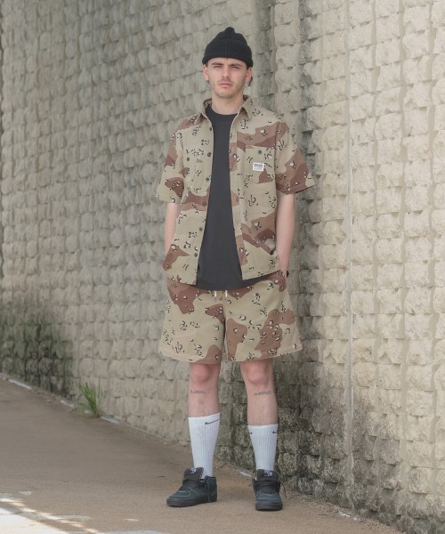 SIDEWAY STANCE(サイドウェイスタンス)の「【SIDEWAY STANCE】 カモフラージュ迷彩柄 & デニム 半袖 ワークシャツ セットアップ対応(シャツ/ブラウス・メンズ・A/C/ネイビー/B・LARGE/MEDIUM/X-LARGE)」の11枚目の写真