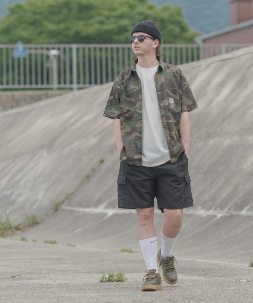 SIDEWAY STANCE(サイドウェイスタンス)の「【SIDEWAY STANCE】 カモフラージュ迷彩柄 & デニム 半袖 ワークシャツ セットアップ対応(シャツ/ブラウス・メンズ・A/C/ネイビー/B・LARGE/MEDIUM/X-LARGE)」の20枚目の写真