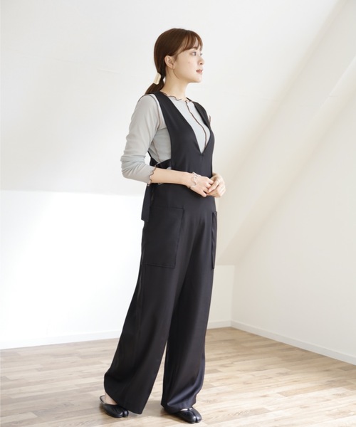 UNFIELD(アンフィールド)の「【UNFIELD サイドベルトデザインサロペット】(サロペット/オーバーオール・レディース・ブラック/カーキ・FREE)」の5枚目の写真