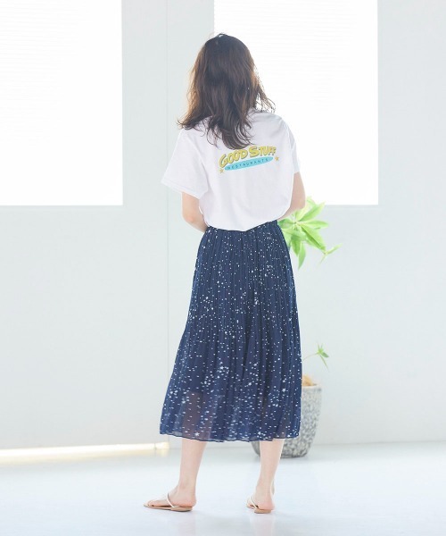 LIPSTAR（リップスター）の「ホシガラサテンプリーツスカート（スカート・レディース・アイボリー/ブラック系その他/ダークネイビー・M）」の4枚目の写真