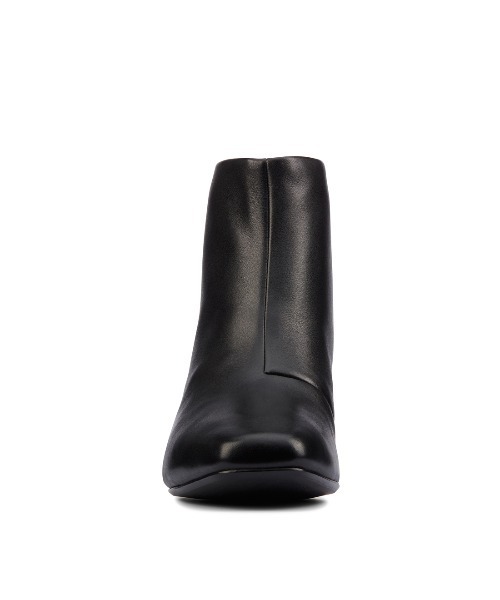 Clarks(クラークス)の「Sheer55 Zip / シーア55ジップ(ブラックレザー)(ブーツ・レディース・ブラック・UK3/UK3.5/UK4/UK4.5/UK5/UK5.5/UK6)」の4枚目の写真