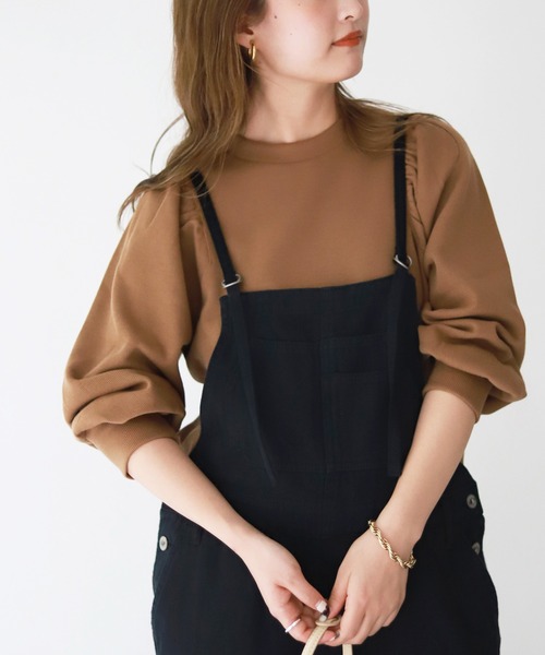 SLOBE IENA(スローブイエナ)の「ボリュームスリーブプルオーバー【手洗い可能】◆(Tシャツ/カットソー・レディース・ブラック/ベージュ/グレー・FREE)」の3枚目の写真