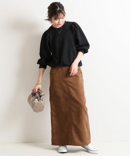 SLOBE IENA(スローブイエナ)の「ボリュームスリーブプルオーバー【手洗い可能】◆(Tシャツ/カットソー・レディース・ブラック/ベージュ/グレー・FREE)」の22枚目の写真
