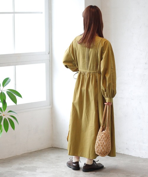 Crisp(クリスプ)の「ドレスシャツワンピース(ワンピース・レディース・ブラック/ホワイト/マスタード・FREE)」の6枚目の写真