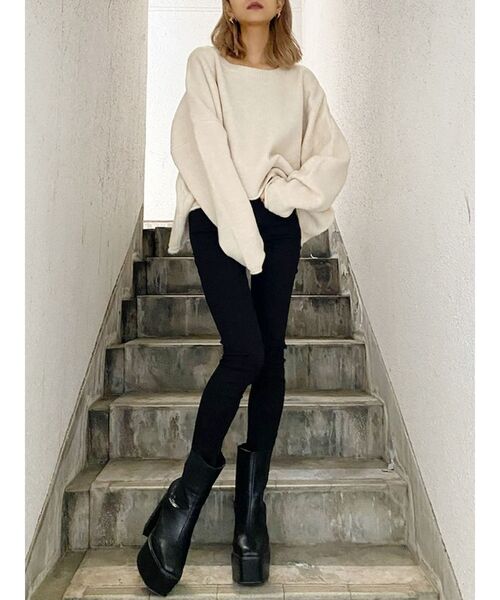 GYDA(ジェイダ)の「ハイウエスト W BACK RIPPEDカラーパンツ(その他パンツ・レディース・ブラック/カーキ・MEDIUM/X-SMALL/SMALL)」の9枚目の写真
