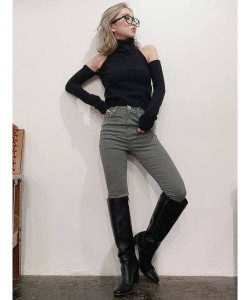 GYDA(ジェイダ)の「ハイウエスト W BACK RIPPEDカラーパンツ(その他パンツ・レディース・ブラック/カーキ・MEDIUM/X-SMALL/SMALL)」の21枚目の写真