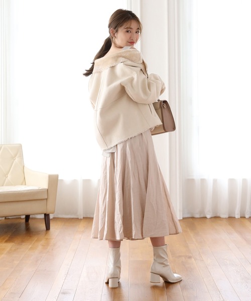 one after another NICE CLAUP（ワンアフターアナザーナイスクラップ）の「ムートンライダースジャケット（ムートンコート・レディース・アイボリー/ベージュ・FREE）」の21枚目の写真